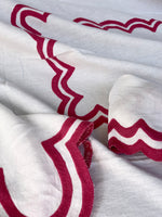 Load image into Gallery viewer, Scallop Tablecloth - Raspberry

